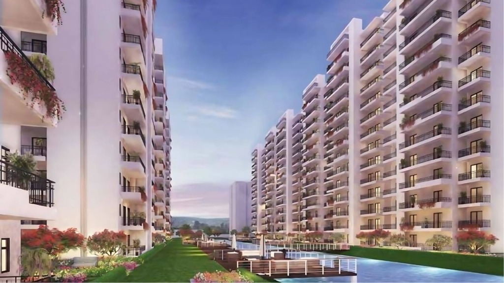 Central Park Aqua Front Towers 